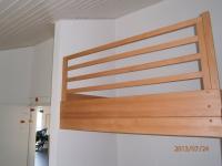 Holz-Hochbett Nahaufnahme