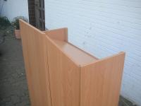 Rednerpult aus Holz Ansicht von hinten