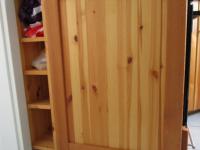 Fächer in der Holzküche