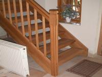 Holztreppe unterer Teil 