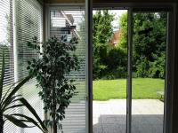 Innenansicht Jalousien an Balkontür