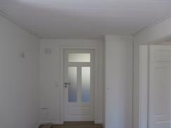 Innentür weiß mit Ausschnitt und drei Lichtausschnitten