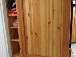 Fächer in der Holzküche