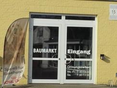 Eingangstür Baumarkt Zimmermann 