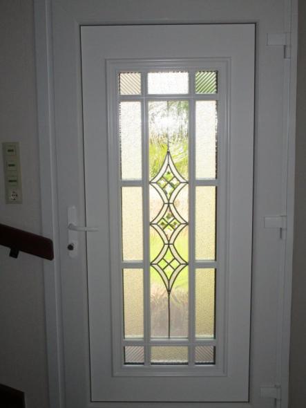 Haustür innen mit Lichtausschnitten Verzierung