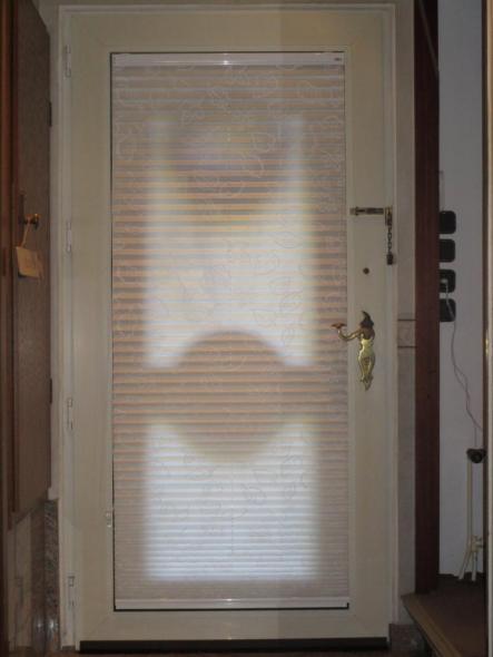 lichtdurchlässiges, freihängendes Plissee mit Kettenzug "Strandperle"