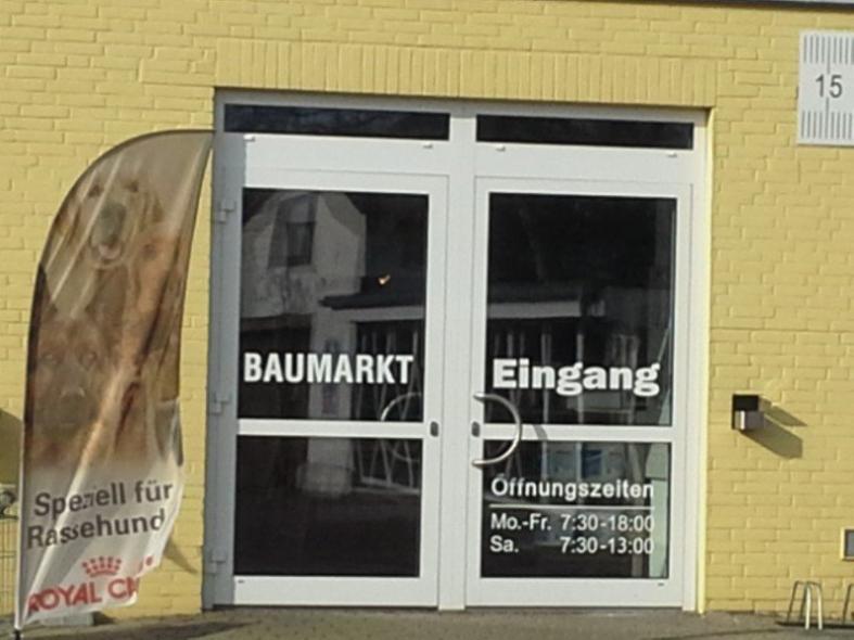 Eingangstür Baumarkt Zimmermann