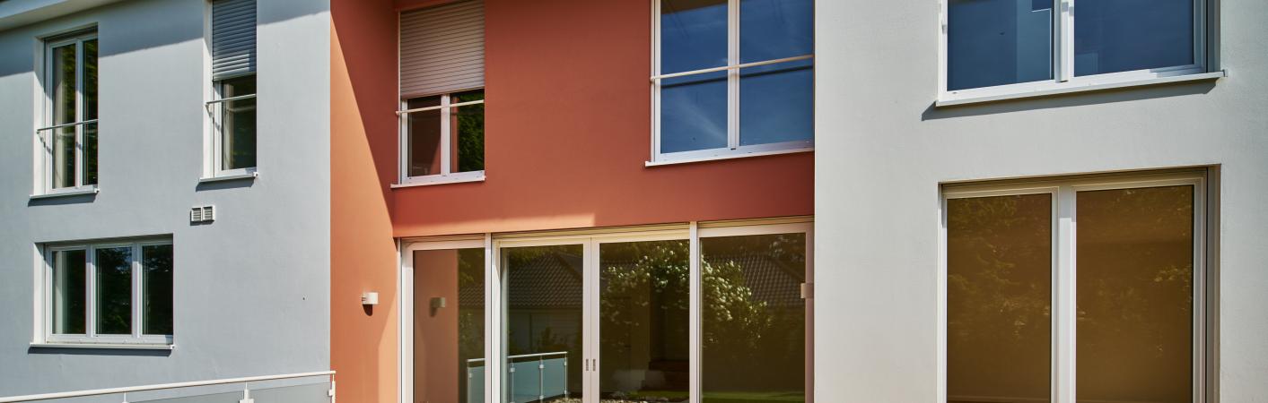 Kunststoff-Fenster im Neubau